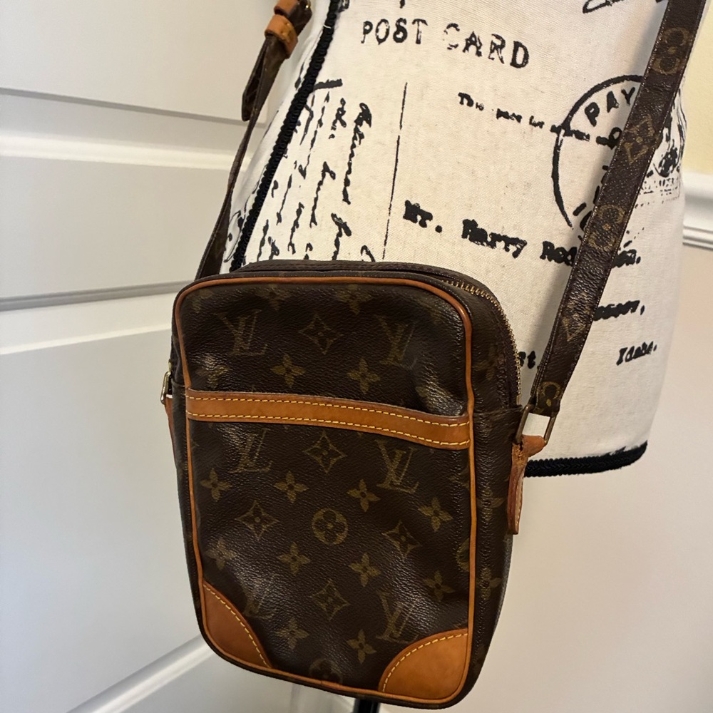 Louis Vuitton monogram Danube pm crossbody bag